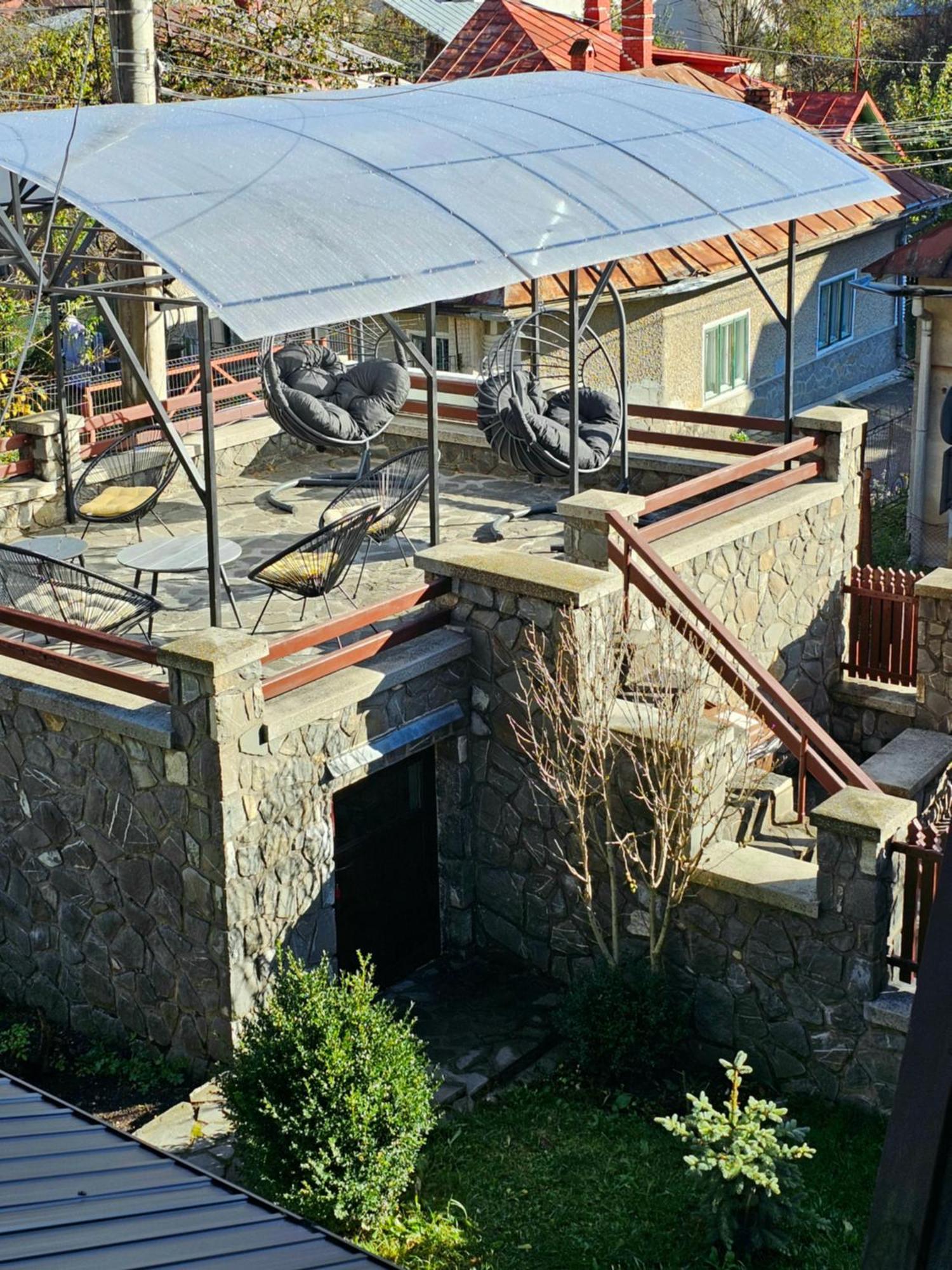 Buşteni Casa Mina酒店 外观 照片